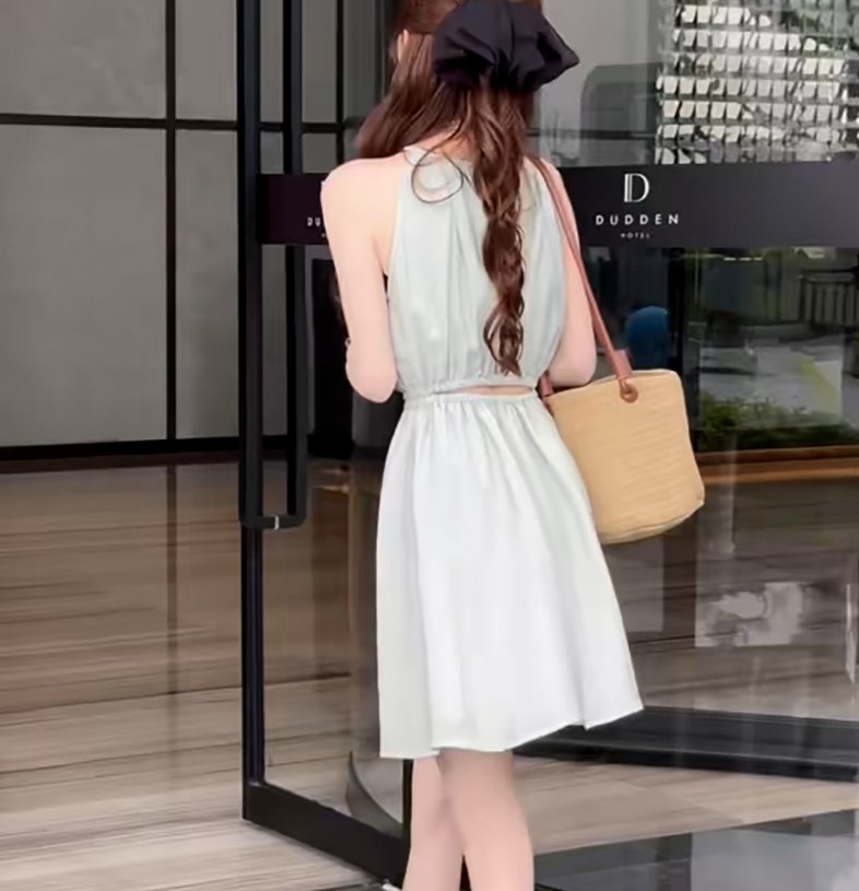 Silk-Cotton Beach Dress Image 4