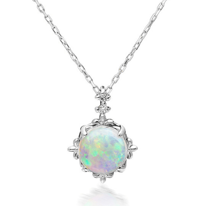 Close-up of the necklace