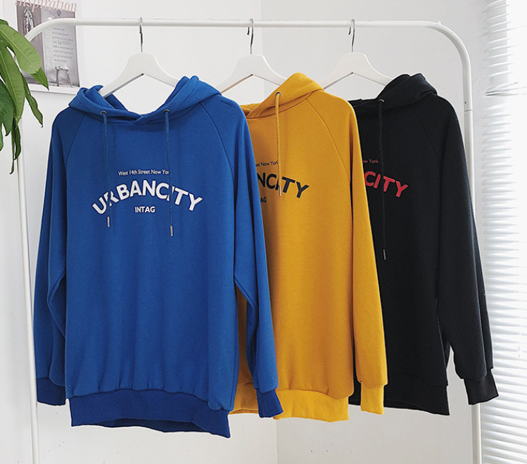 Suéter con capucha Image 2