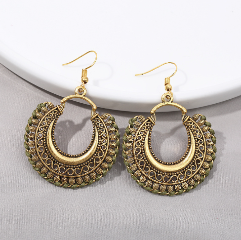 Boho Delicate Earrings White