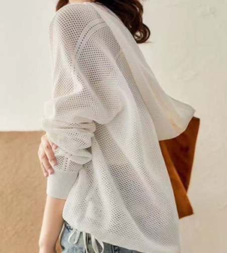 Hollow Ice Silk Sweater Image 5
