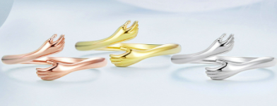 Hug Ring Gold