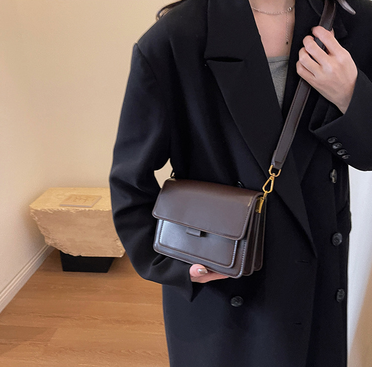 Bag Image 3