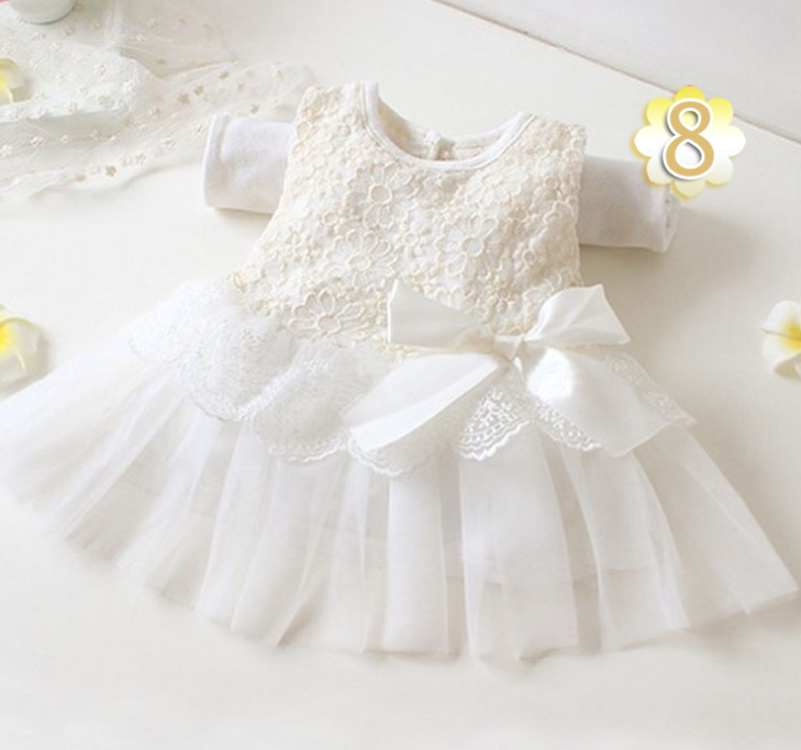 Close-up of mesh skirt