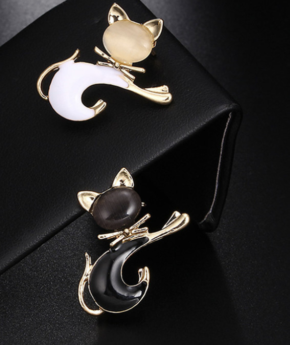 Stylish Brooch Designs