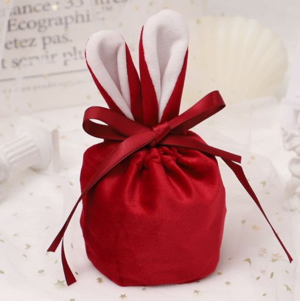 Close-up of Rabbit Ears Bag