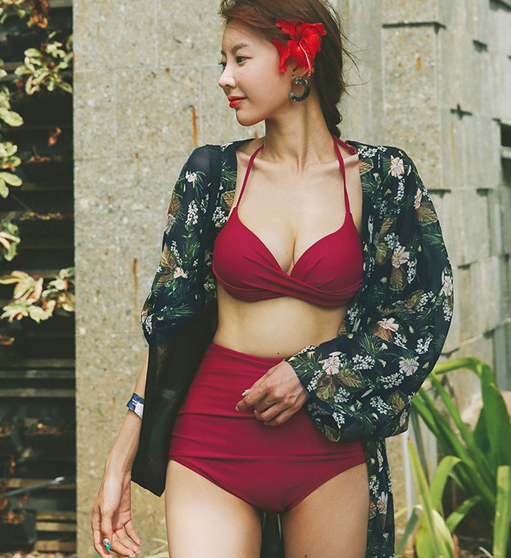 Swimsuit Image 3