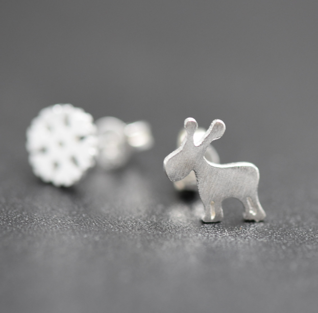 Asymmetrical Christmas Reindeer Earrings Image 2