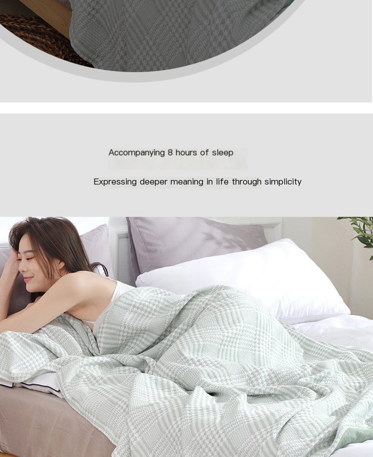 Comfortable bamboo cotton blanket