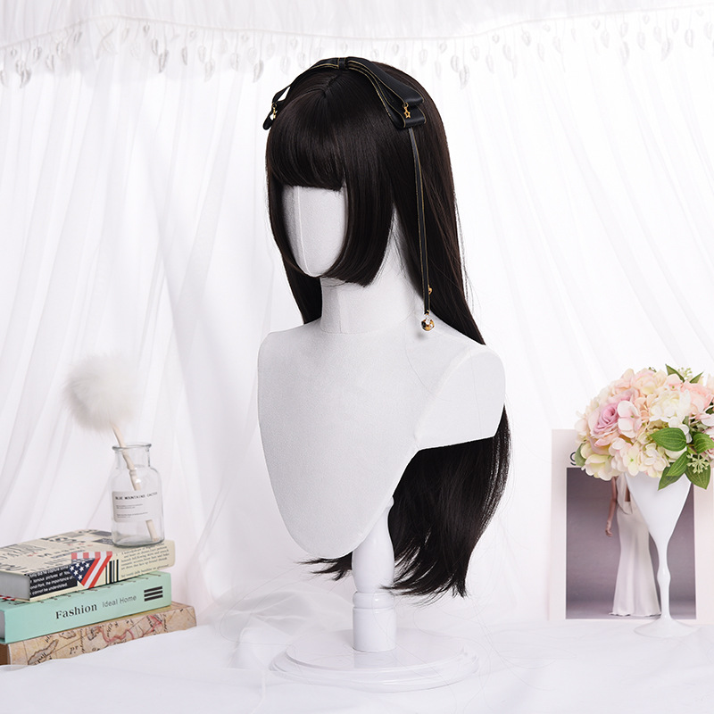 Wig in black color