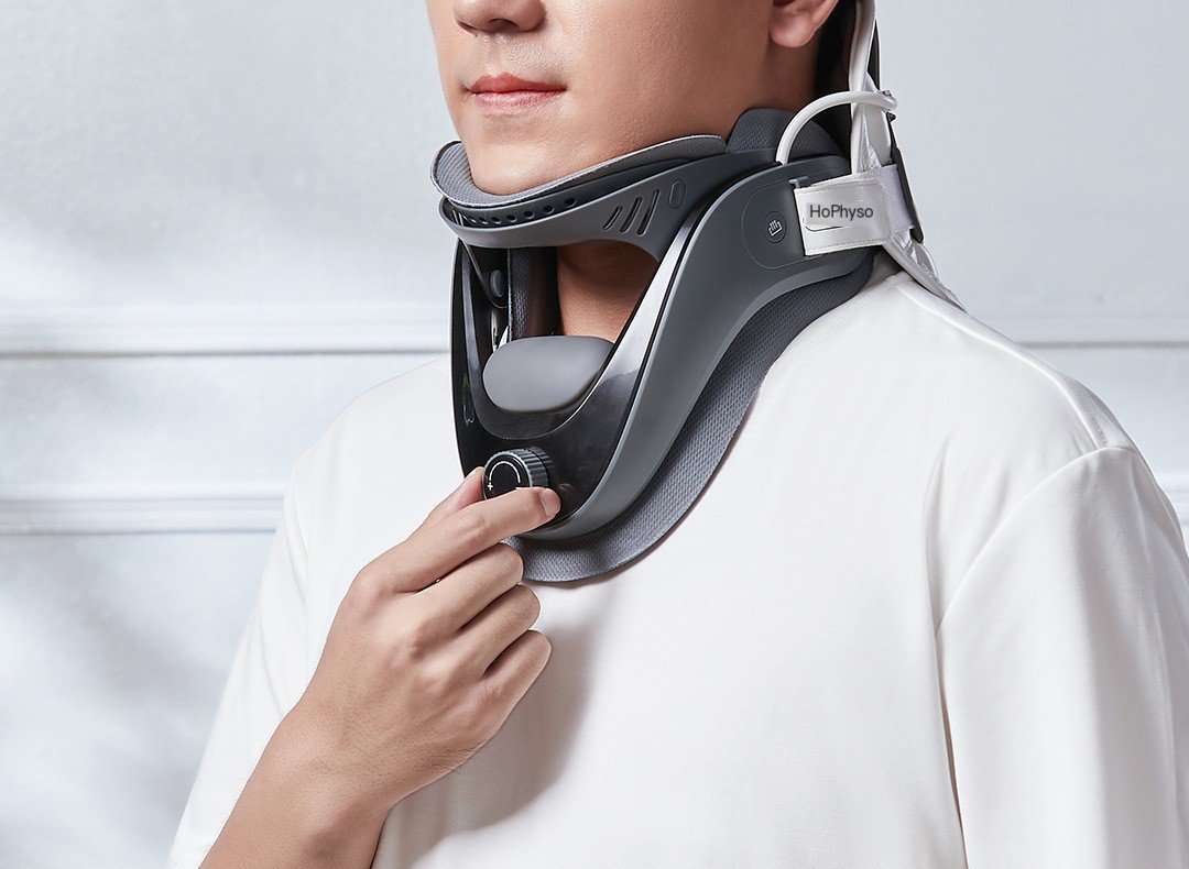 Neck Traction Device in use