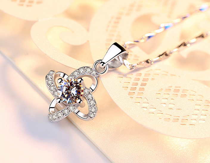Four-Leaf Clover Necklace Image 1