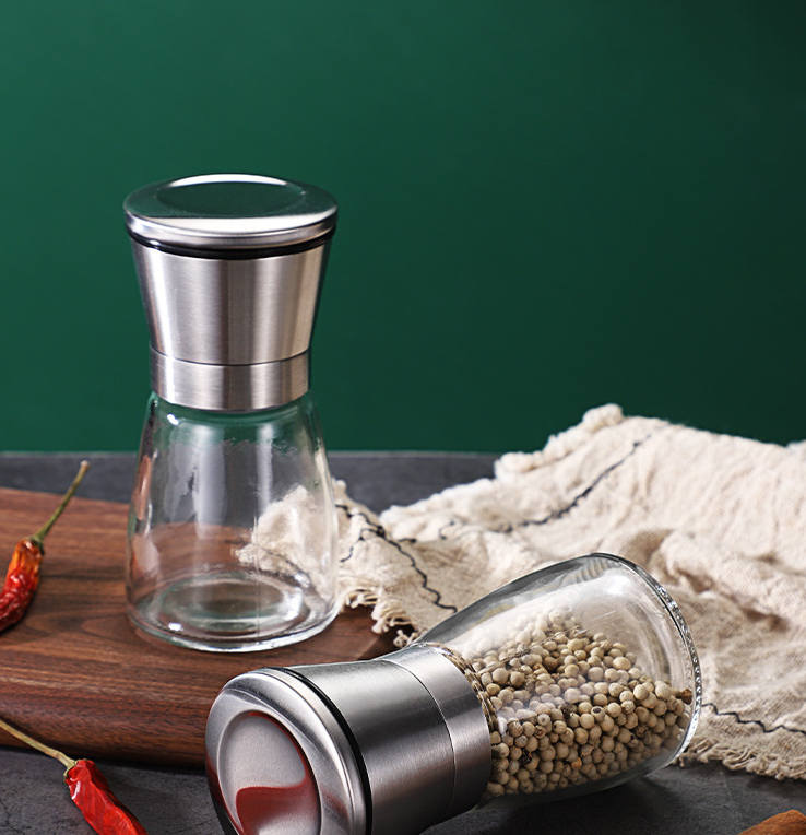Salt and Pepper Grinder Set 4