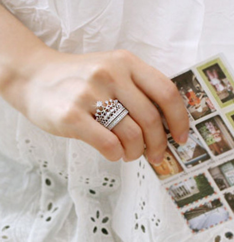 Zirconia Crown Ring Set - Image 1