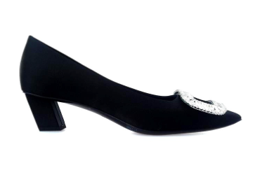 Flat Shoes Image 1