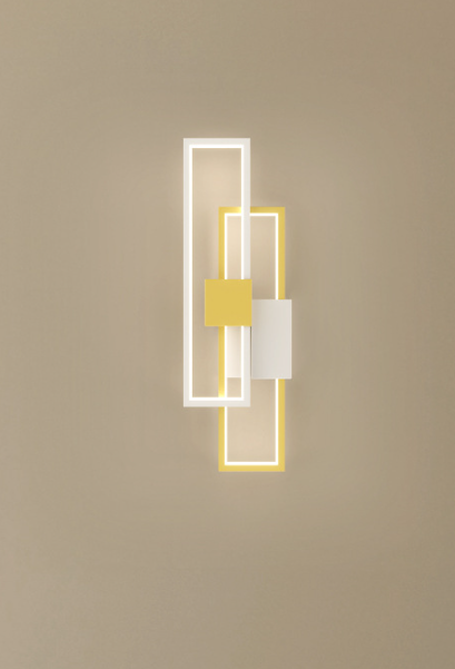Elegant Design of Wall Lamp