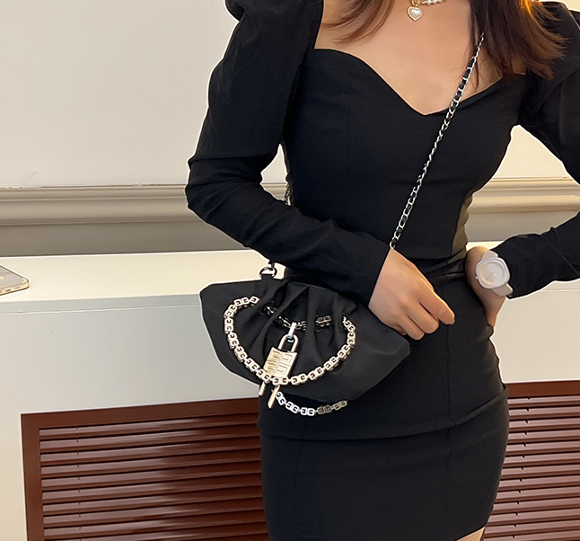 Stylish Design of the Bag