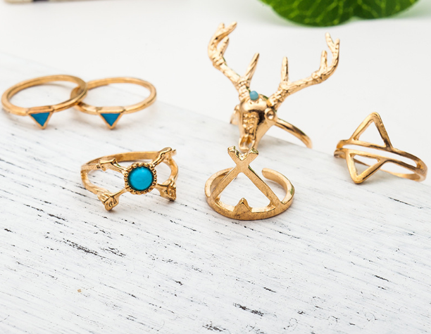 Tail Rings Collection