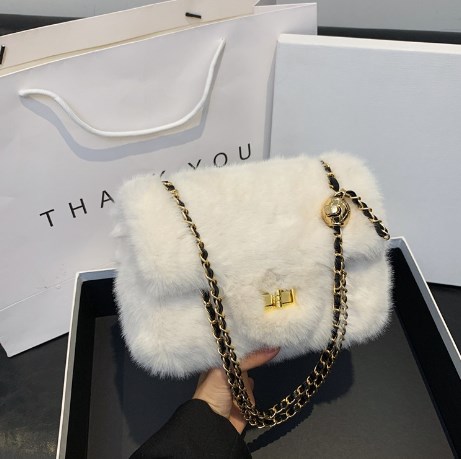 Plush Shoulder Bag Pink