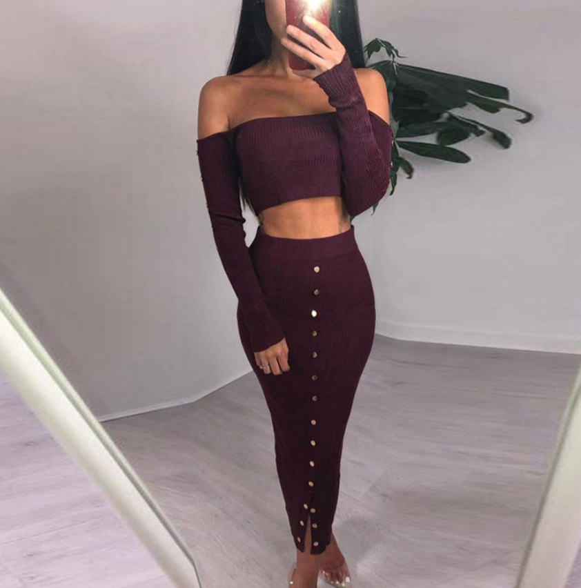 Stylish rivet skirt detail