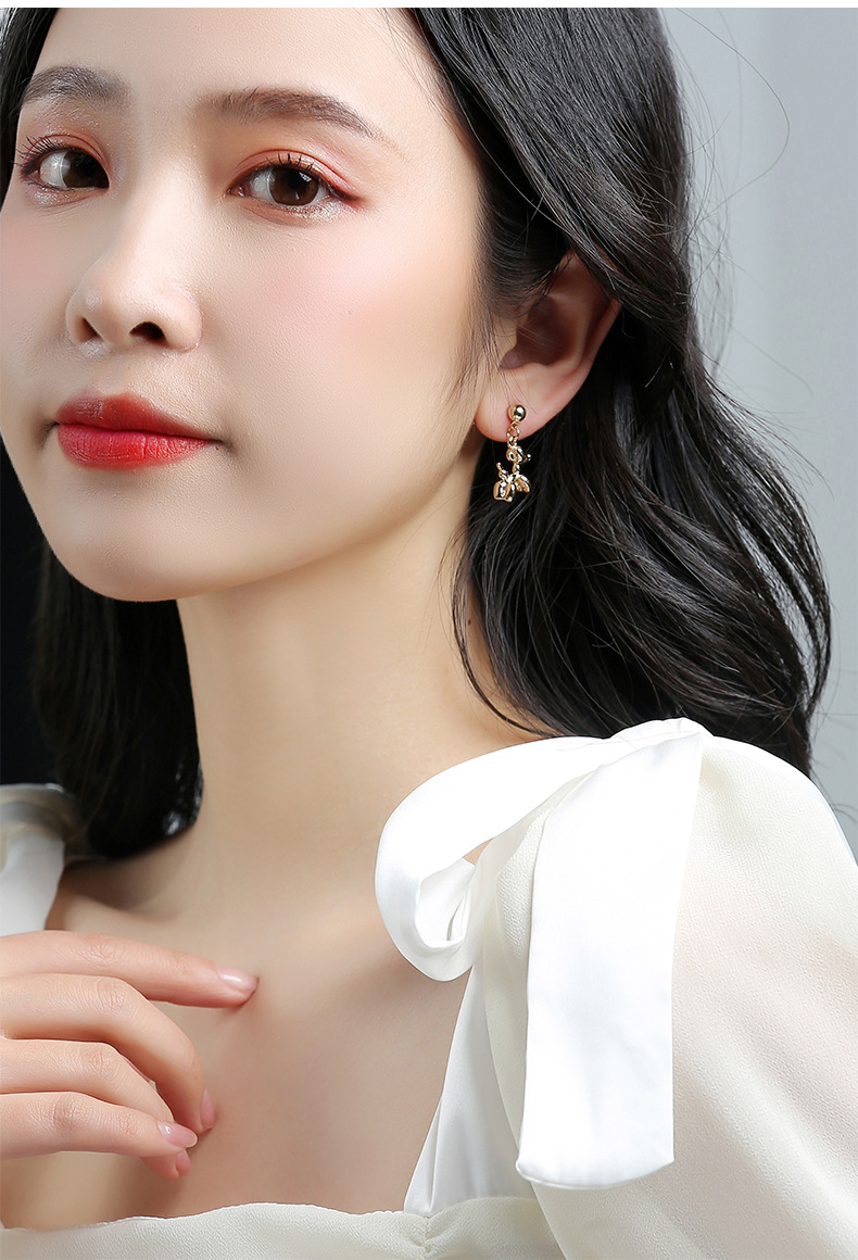 Balloon Dog Ear Studs 1