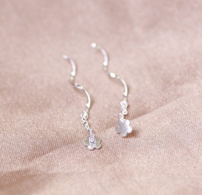 Earring Style 3