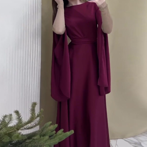 Slim-fit long-sleeved dress front view