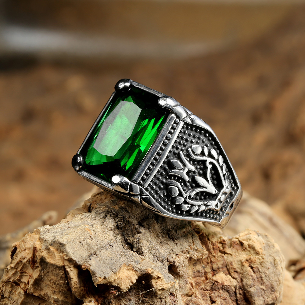 Fashionable Titanium Ring