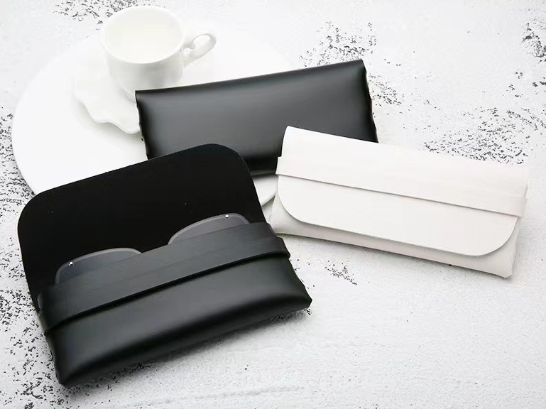 Sunglasses Case Image 3