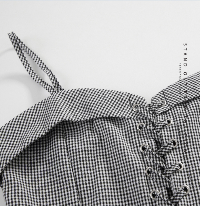 Checkered Tie-Up Crop Top Image 4