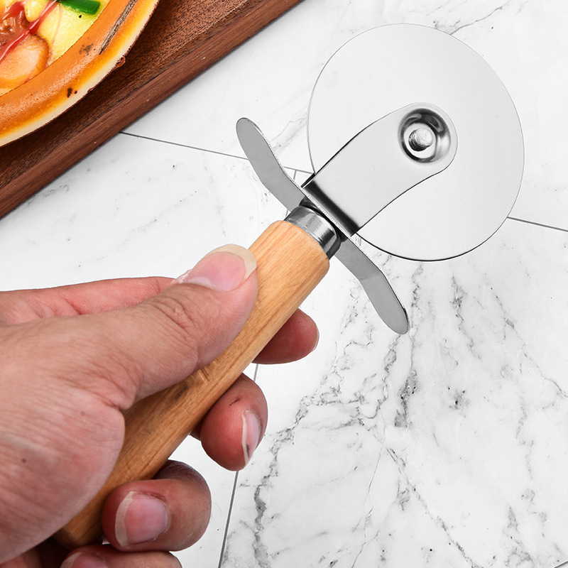 Pizza Cutter Image 2