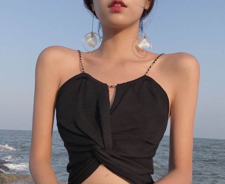 Knot Chain Camisole Black