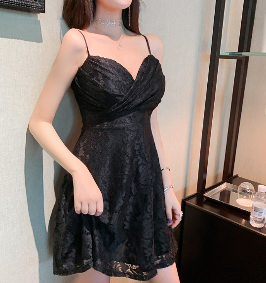 Lace Dress Image 7