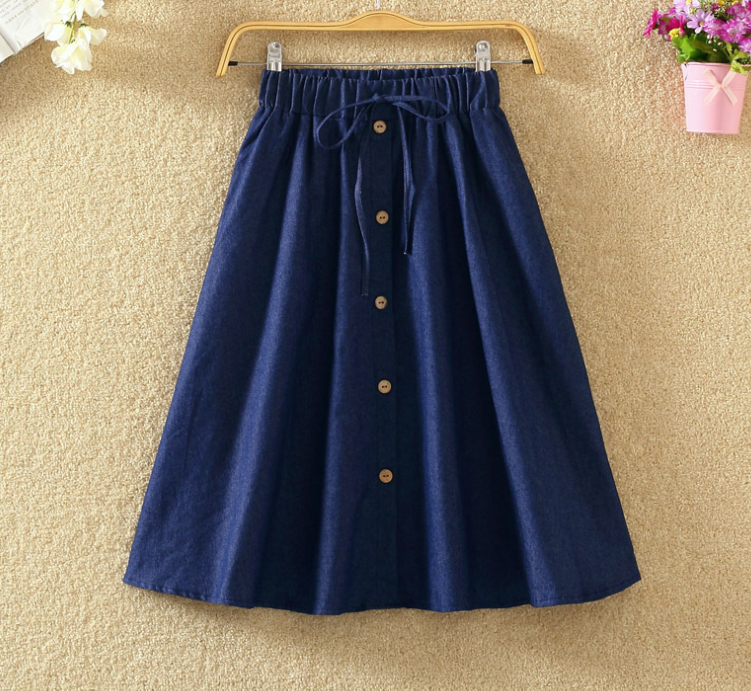 Fashionable midi skirt