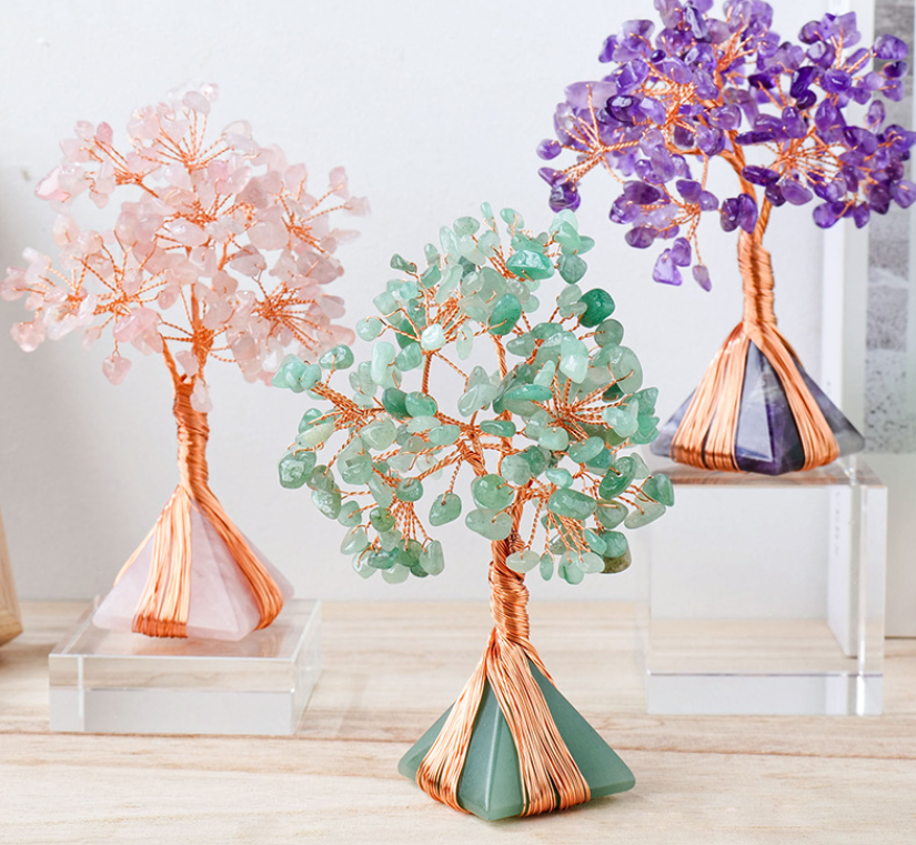 Pyramid Crystal Gravel Tree
