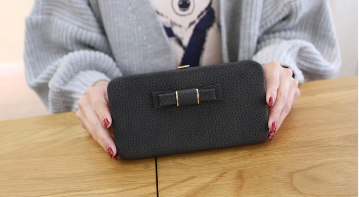 Wallet Image 4
