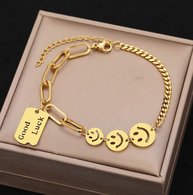 Bracelet Image 19