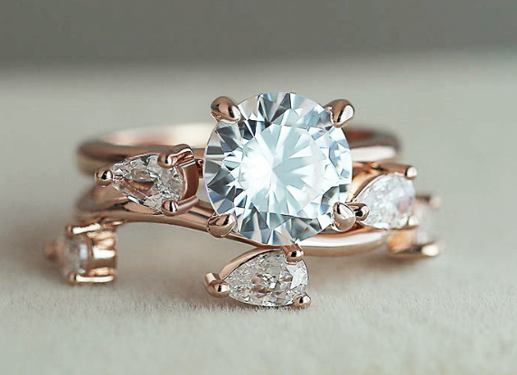 Leaf-Shaped Zirconia Ring Image 3