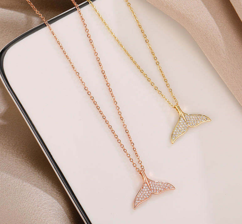 Fashion Mermaid Necklace in Rose Gold