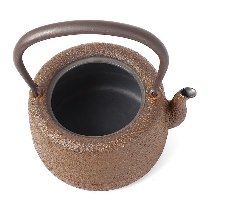 Iron Pot Image 5