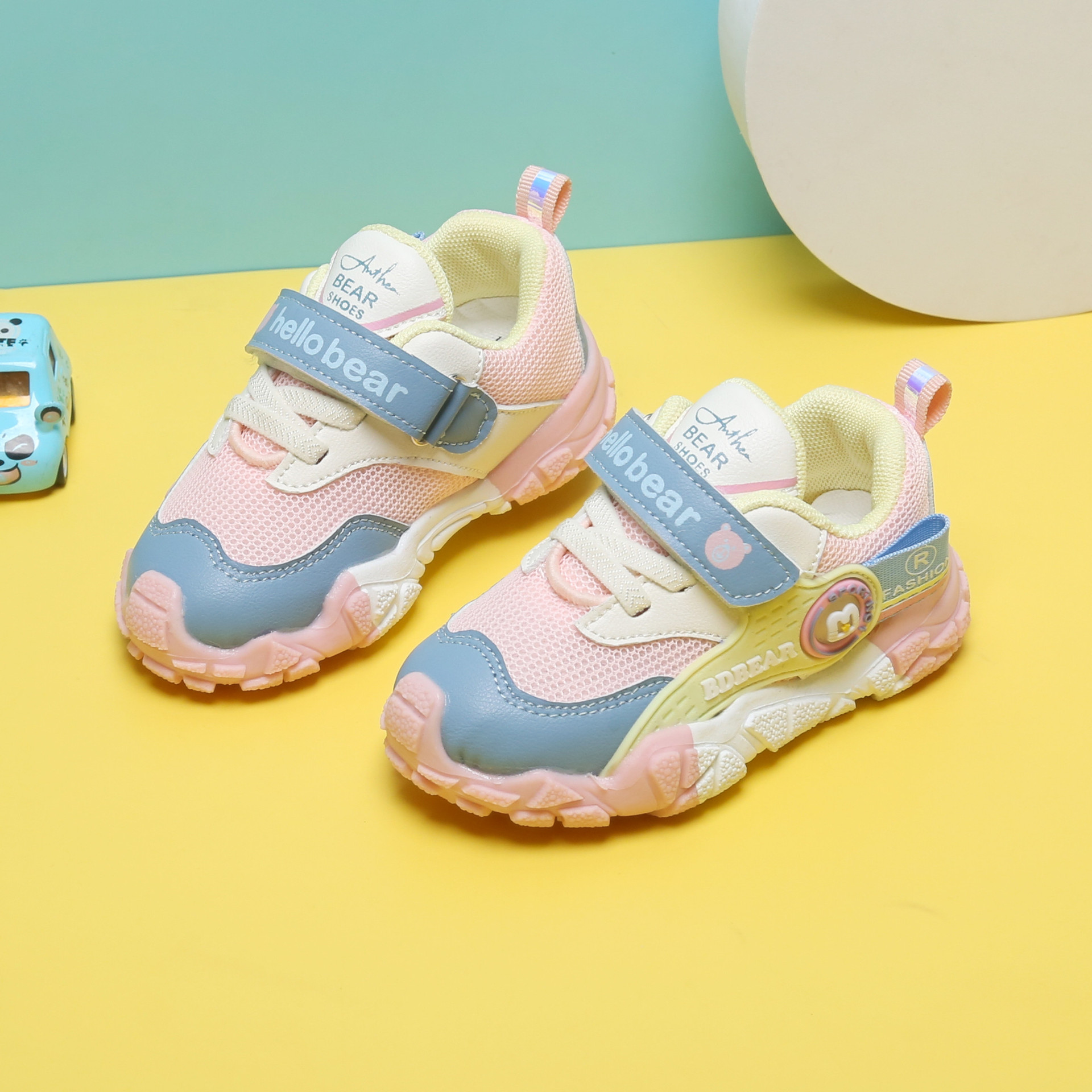 Children's Shoes Pink