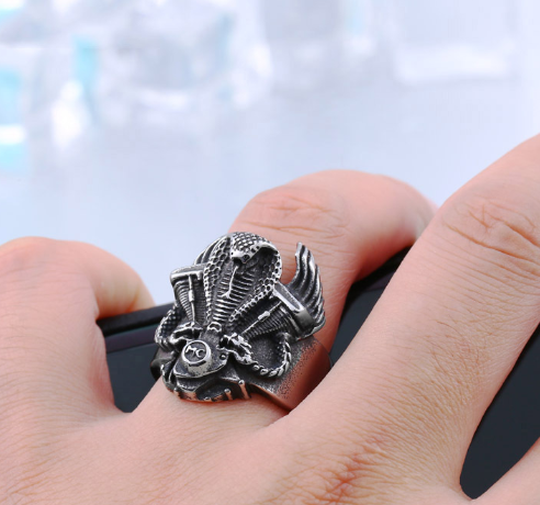 Stainless Steel Cobra Motorcycle Ring 2