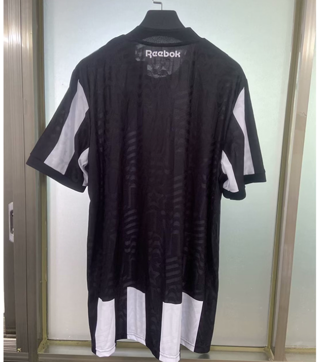 Camisa Arsenal Home 05/06 Retrô Back View