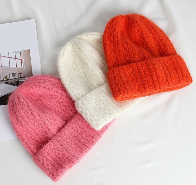 Versatile Hair Warm Ear Protection Needle - Lifestyle Image