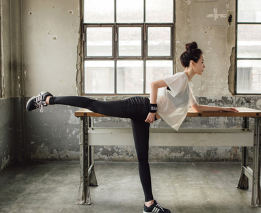 Fitness Yoga Top - Image 2