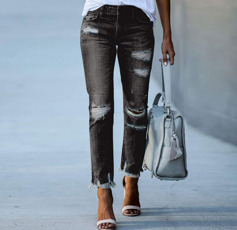 Fashionable Women's Slim Jeans 3