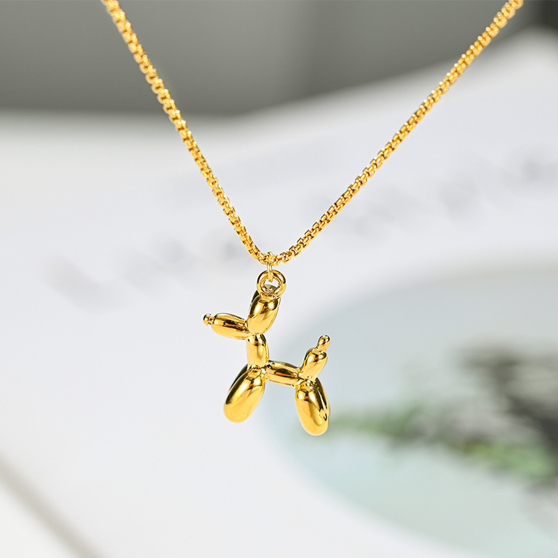 Balloon Dog Necklace Close-up