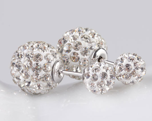 fashionable earrings