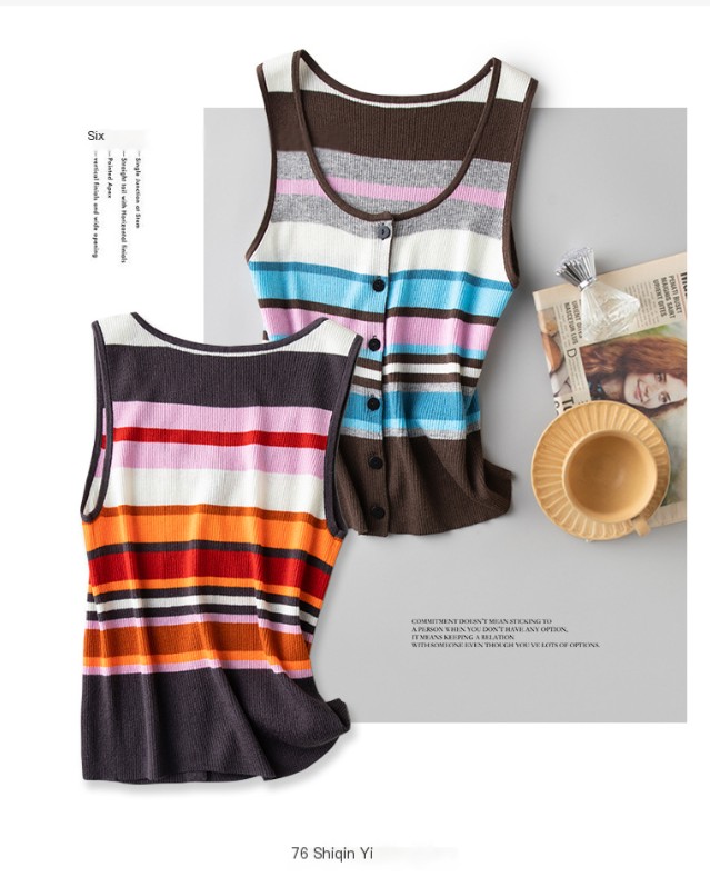 V-neck Knitted Tank Top - 5