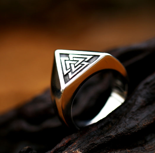 Beowulf Regalia Ring - Image 3